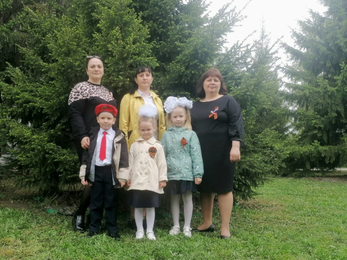 Мы о войне стихами говорим... Мы о войне стихами говорим.
